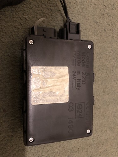 AUDI A3 A4 A5 S5 8T B8 07-13 COBRA AM MODELL 2210 ALARM TRACKER MODUL GPS ECU