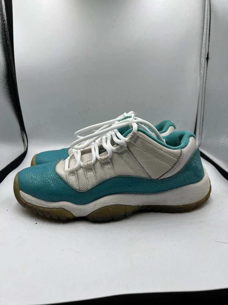 Jordan 11 cheap aqua blue
