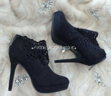 NEW PAPRIKA FLORAL LAZER CUT HEELS BOOTIES SZ 9.5