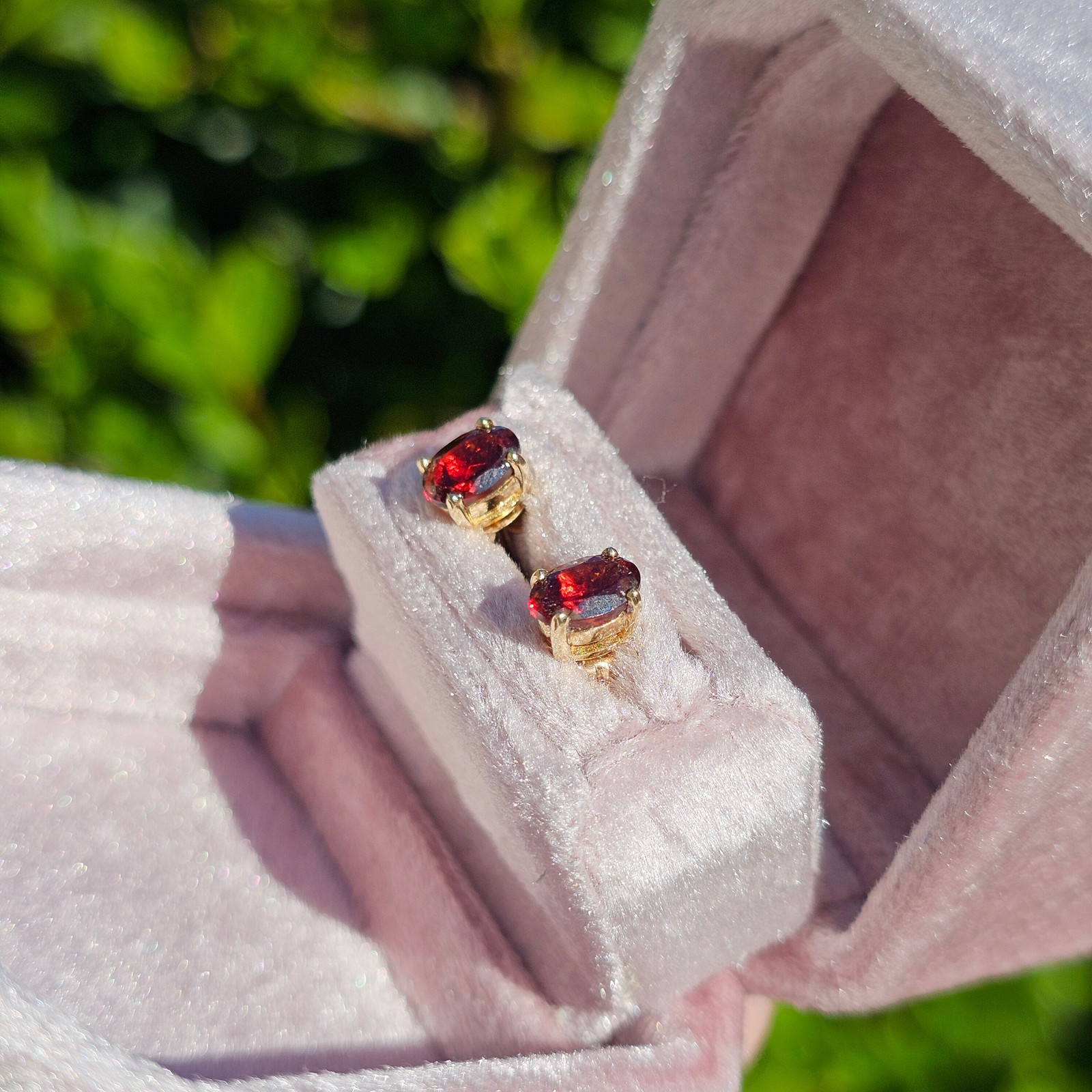 Solid 9ct Yellow Gold Solitaire Oval Ruby Studs -… - image 4