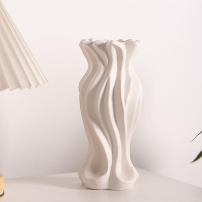 Ceramic Flowers Vase Home Decor Table Centerpiece, White Modern Vase for Roses P