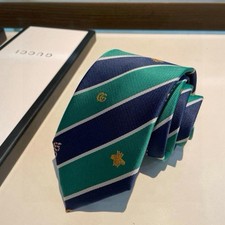 Gucci GG Green Blue Diagonal Stripe Jacquard Silk Men's Casual Tie 57"-60"