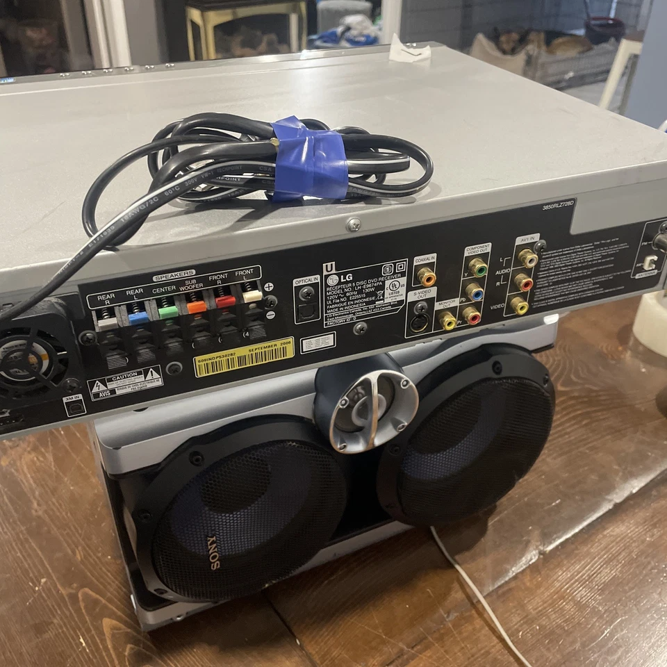 LG LH-E9674 5-Disc DVD/CD Player Changer - Image 4 of 4