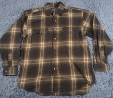 Field And Stream Flannel Shirt Mens Medium Long Sleeve Button Up Heavy Brown