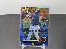 1999 Upper Deck Ionix - Hyper Tony Gwynn #H12