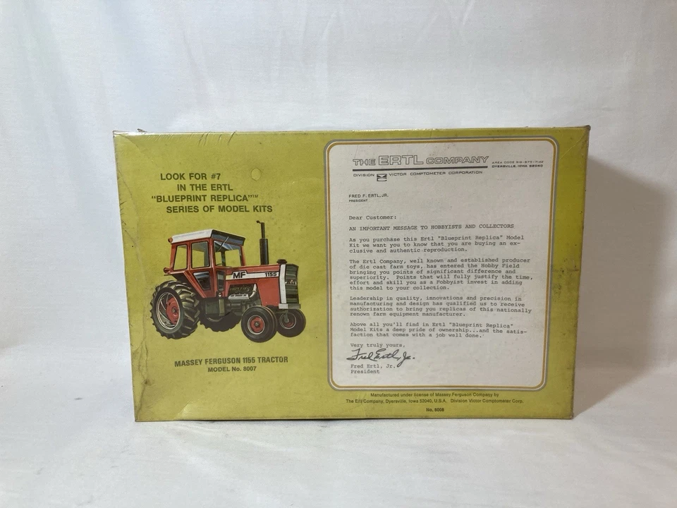 [1855] ERTL Model Kit Massey Ferguson  Farm Wagon Factory Sealed Kit #8008 - Image 2 of 4