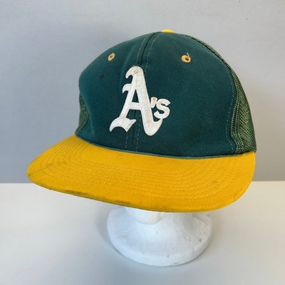 Vintage Oakland A s Trucker Hat Mesh Sports Specialties YA Youngan Green Gold