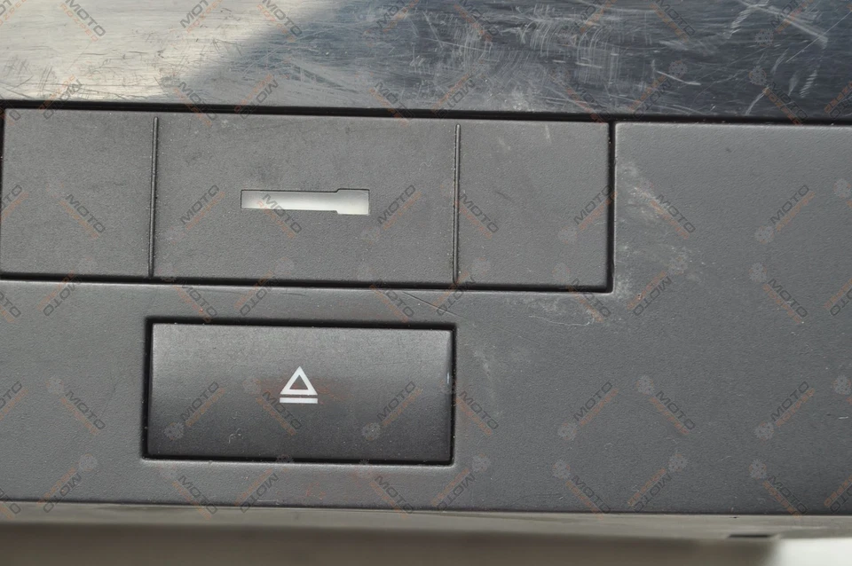 MERCEDES KLASSE E W211 E200 2.2 CDI 102PS Radio Autoradio A2118200779 - Bild 4 von 4