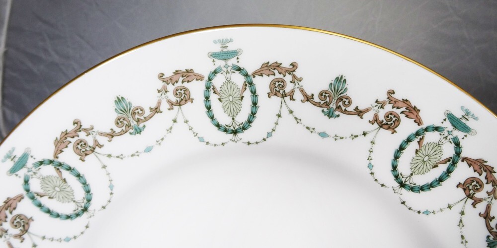 ADAM S703 by Minton Dinner Plate 10.75
