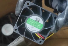 15 DZ06038B12HG DC 12V 1.4A 6CM 3-Wire Cooling Fan