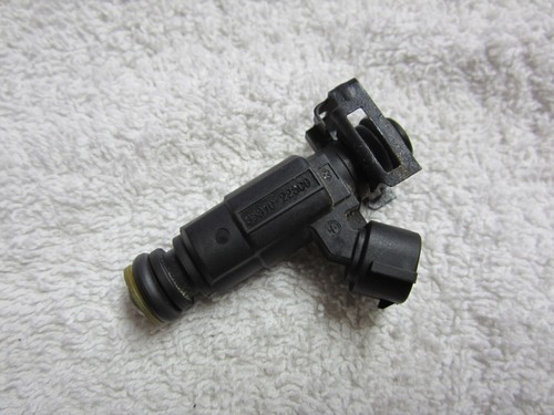 Original Hyundai Matrix 1,6 76KW Einspritzdüse Einspritzventil 9260930006