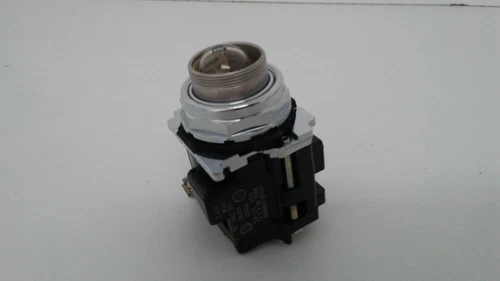 NEW NO BOX! CUTLER-HAMMER 120V PUSH TO TEST INDICATING LIGHT 10250T231