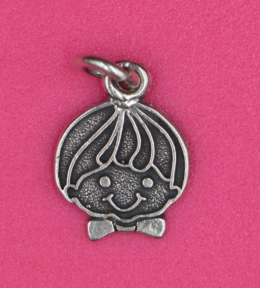 Charmes De Bracelet En Argent Sterling Vintage CHILDHOOD WORLD (1) - Occasion Bon état
