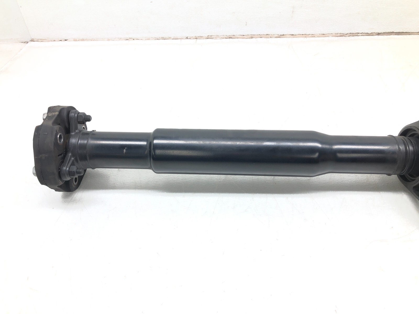 2014-2019 MASERATI GHIBLI SQ4 AWD REAR DRIVE SHAFT OEM.