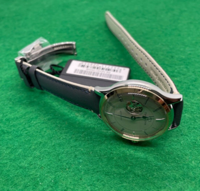 BRAND NEW WITH TAGS NEVER BEEN WORN ORIENT STAR LADIES WRIST WATCH