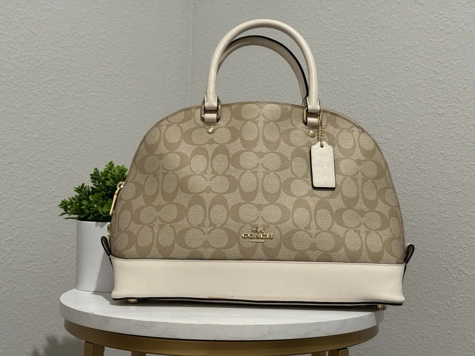Bolso Bandolera Coach Sierra Cartera Signature F58287 Beige y Caqui Usado en Excelente Condición Foto 2 de 4