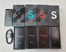New Samsung Galaxy S22 Ultra 5G 128GB/256GB SM-S908U Factory Unlocked Worldwide