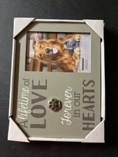 NEW "A Lifetime of Love Forever In Our Hearts" Pet Remembrance 4x6 Photo Frame