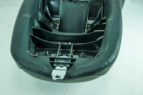 16 Harley Street Glide Touring OEM Passenger Rider Driver Seat Saddle Low 1351 - Picture 21 of 24