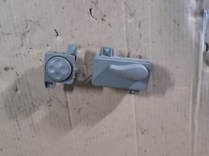 AUDI A6 4B Schalter Sitz Verstellung vorne rechts 8L0959777 8L0959766 Platin