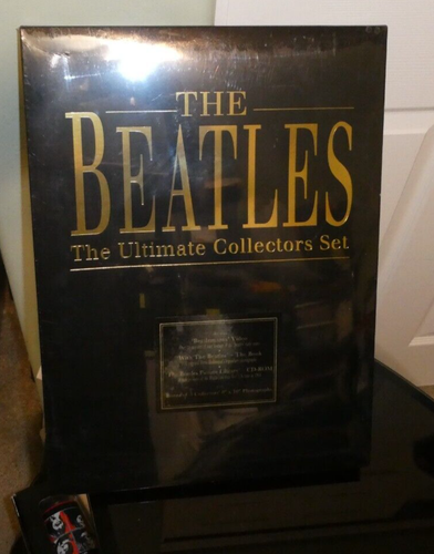 The Beatles Ultimate Collector CD Box Set (Master Tone Catalog 8047) Sigillato!!! - Foto 8 di 10