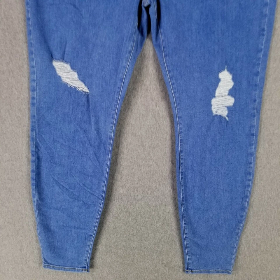 Jeans Forever 21 Plus Size 16 cintura super alta jeans desgastado elástico leve - Imagem 2 de 4