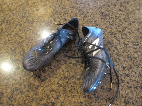 Running Shoes cleat spike SD 200 