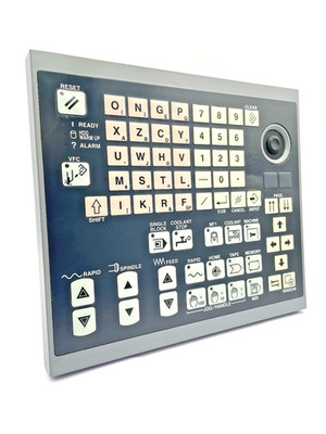 Mitsubishi CNC Bedienfeld FCU6-YZ022 + Steuerungs HDD FCU6-HD232-1 Komplett Set