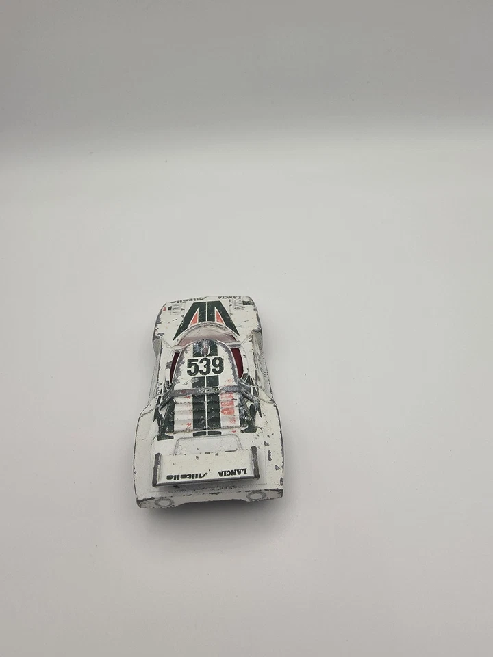 Tomica Lancia Stratos Turbo Popular Best Selection 1978 TOMY escala 1:62 - Imagem 4 de 4
