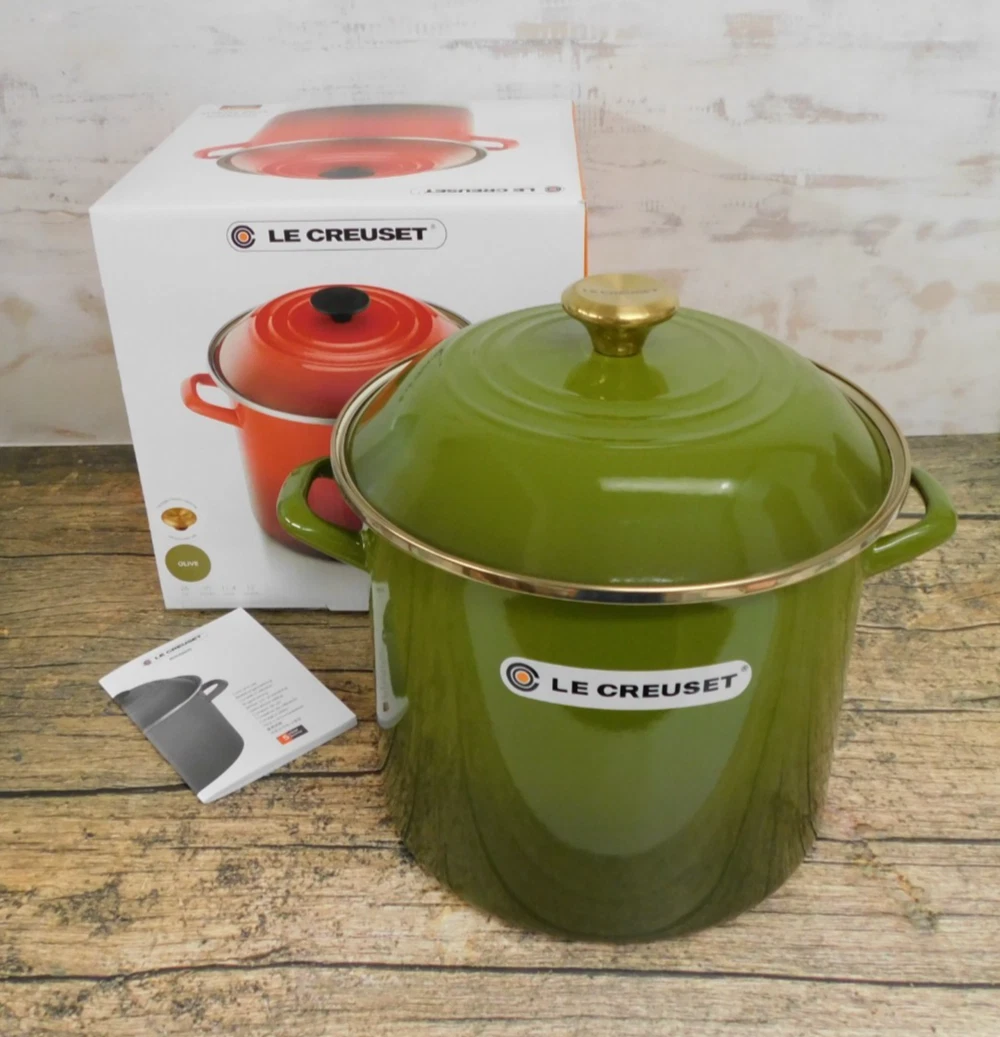Le Creuset Enameled Steel 12-Quart Stockpot in Olive - New