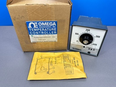 OMEGA ENGINEERING E924J22A20 DIGITAL TEMPERATURE CONTROL CONTROLLER SERIES 920
