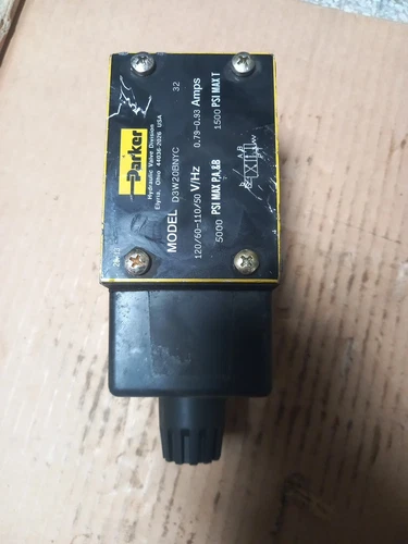 PARKER D3W20BNYC-32 HYDRAULIC CONTROL VALVE 120/ 110V