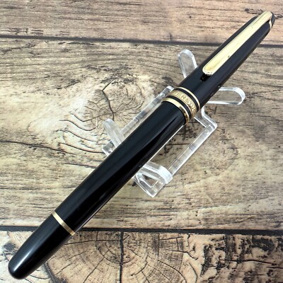 MONTBLANC MEISTERSTUCK 14K-585 NIB:M FOUNTAIN PEN VINTAGE BLACK