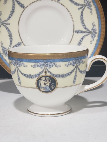 Wedgwood England MADELEINE Bone China Footed Tea CUP & SAUCER - Picture 2 of 7