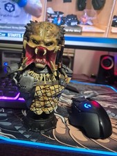 hand painted predator bust model