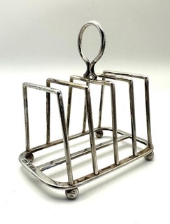 1914 Hallmarked HEAVY Solid Silver Toast Rack 117.5G Scrap Collect Resell
