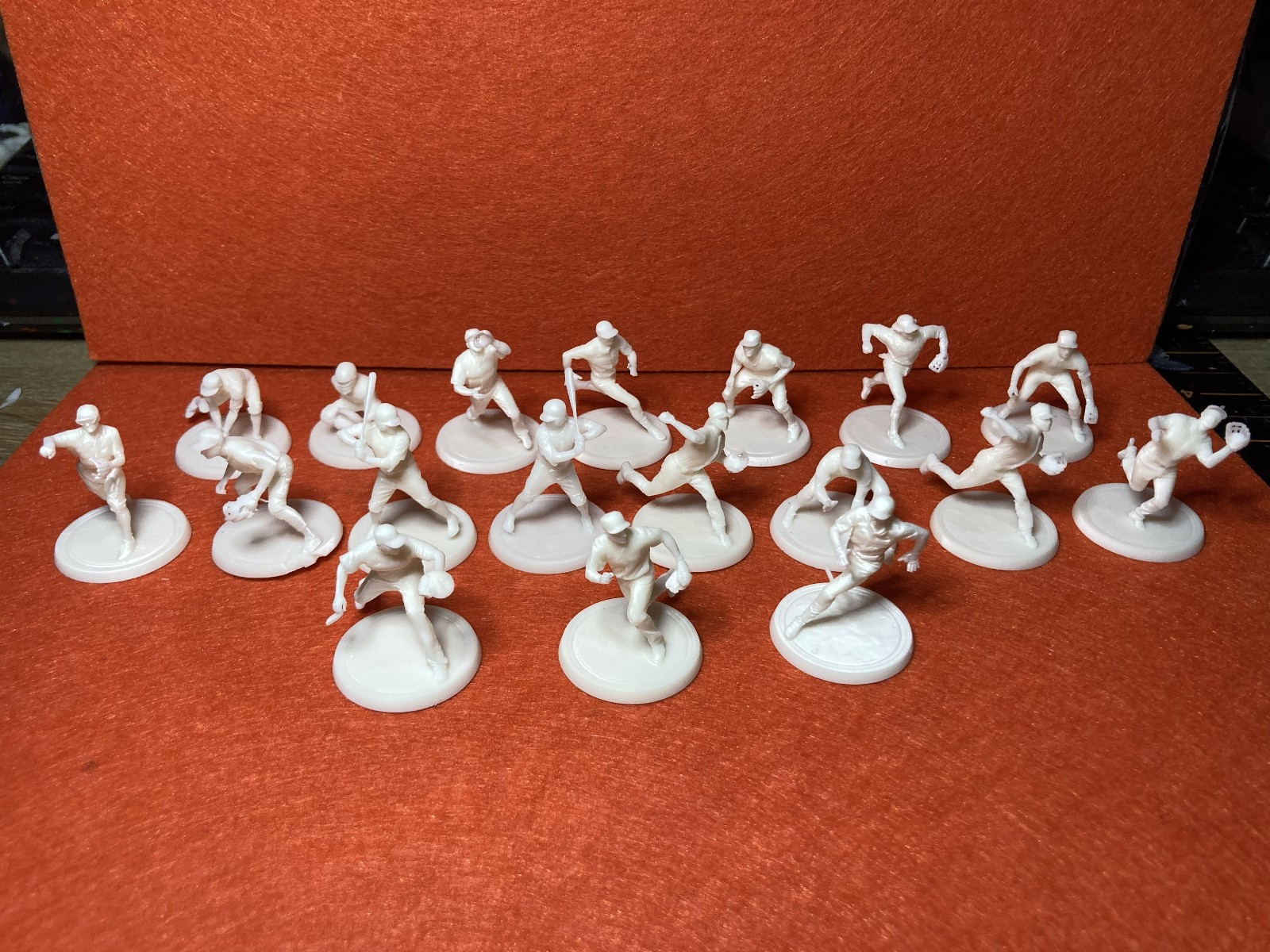 18 Unpainted Miniature Baseball Figures