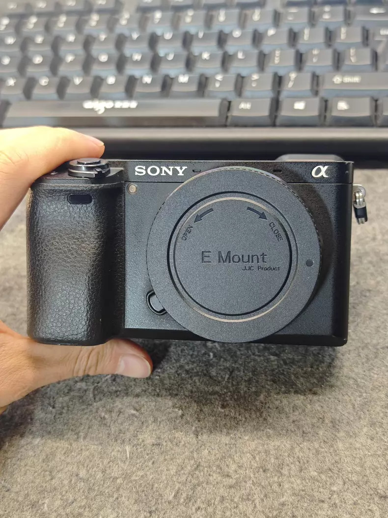 Sony Alpha A6300 24.2MP 4K Fast Focus Mirrorless Digital Camera