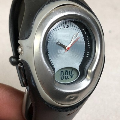 Vintage Nike ACG Unisex WA0009 Thermal Gauge Analog Digital 39mm