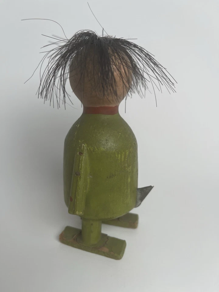 Brinquedo antigo de boneca de madeira assustador Ann - Imagem 4 de 4