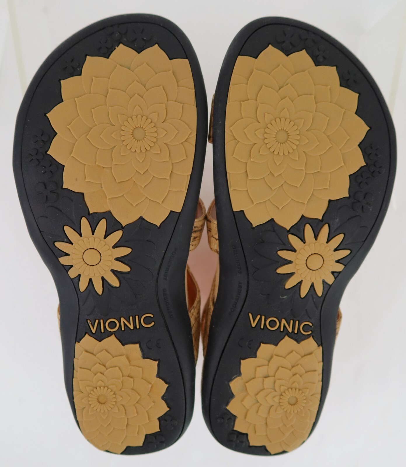 Vionic Amber Adjustable Gold Cork Sandals Sz 9 Wi… - image 5