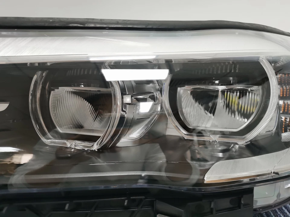 Nice 2016-2019 BMW 7 Series G11 G12 LED Xenon Headlight Adaptive Left Driver OEM - Image 4 of 4