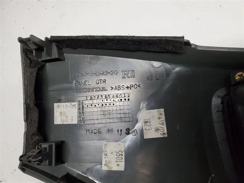 Bisel de tablero Odyssey 2006  Foto 3 de 4