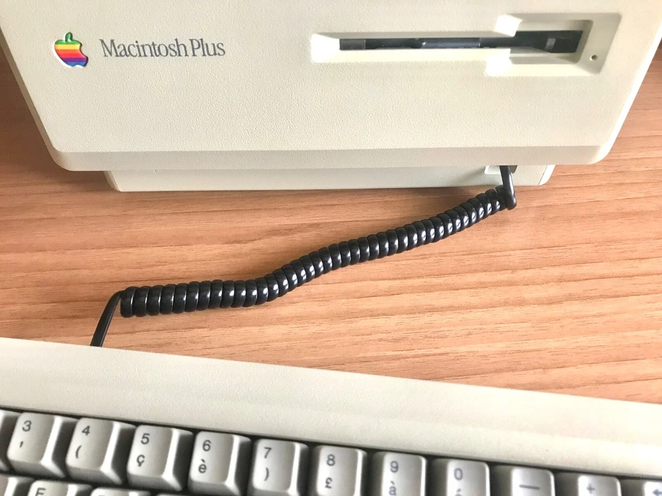 Cavetto Macintosh PLUS/128K/512K Cable cord for Keyboard M0110, M0110A - Immagine 3 di 3