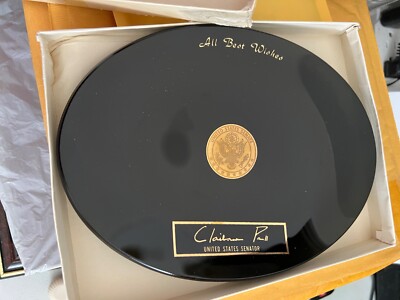 Vtg US/ RI Memorabilia US Sen Claiborne Pell SIGNED Senate Seal Oval Glass Tray
