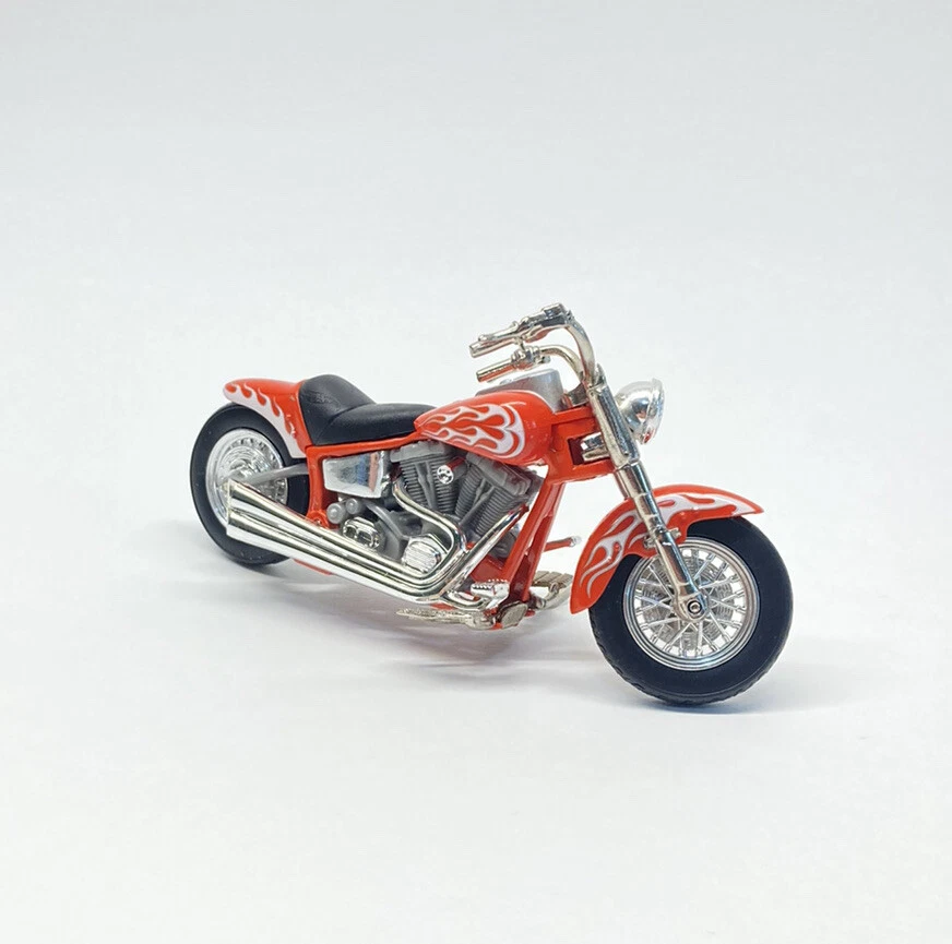Hot Wheels Motorcycles Street Power Fat Ride 1:18 Harley-Davidson Diecast Bike - Image 3 of 4
