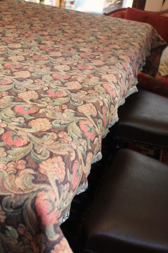 TOVAGLIA da ARREDO ANNI 70 DI LANA CON DECORI A MOTIVO RINASCIMENTALE TOVAGL - Foto 6 di 18