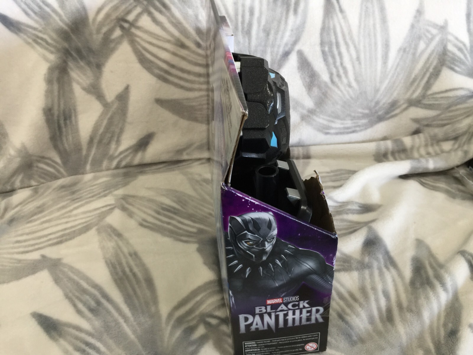 Nerf Marvel Legacy Studios Black Panther Vibranium Strike Gauntlet.  Brand New thumbnail 7