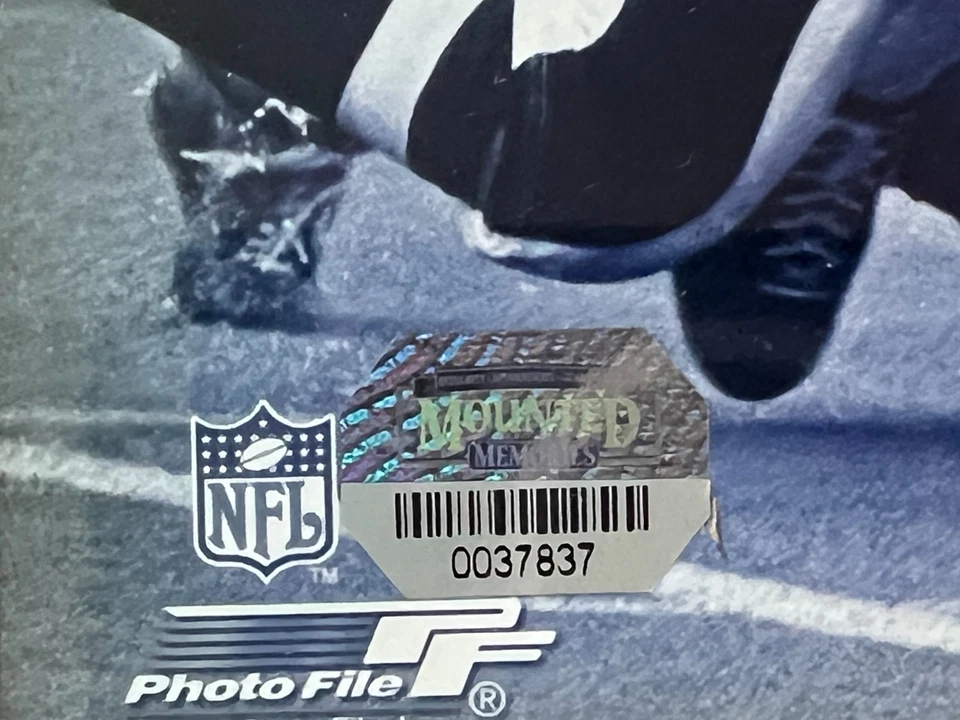 Dick Butkus HOF SIGNED AUTO CHICAGO BEARS FRAMED CUSTOM 13" X 16" COA - Image 2 of 4