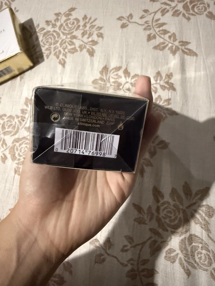 Clinique ~ AROMÁTICOS en NEGRO ~ PERFUME Eau de Parfum EDP Spray 3,4 oz 100 ml Foto 3 de 3